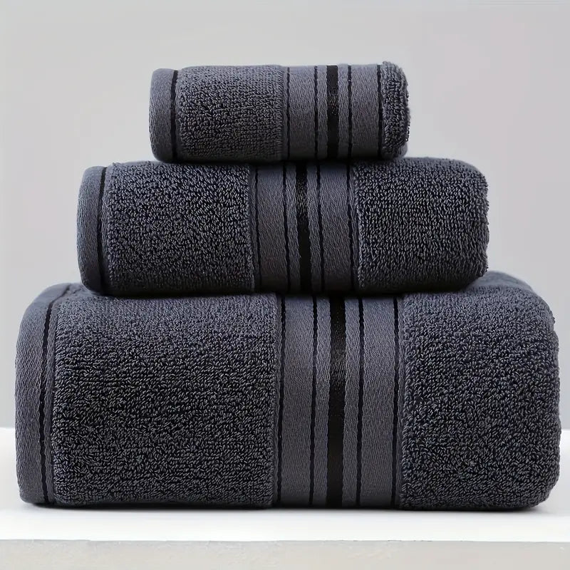 A high-quality bath towel for a luxurious bathing experience. Wrap yourself in comfort and style with our premium bath towel.