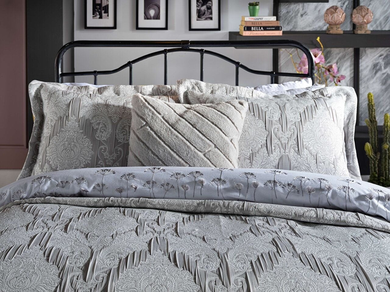 Gray bedspread set in king size, including a bed cover and two pillowcases.