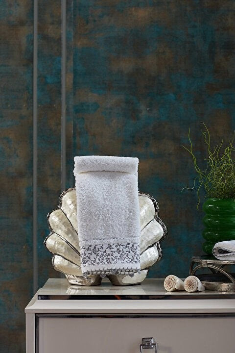 Gray Washcloth - Soft and Versatile Bathroom Essential